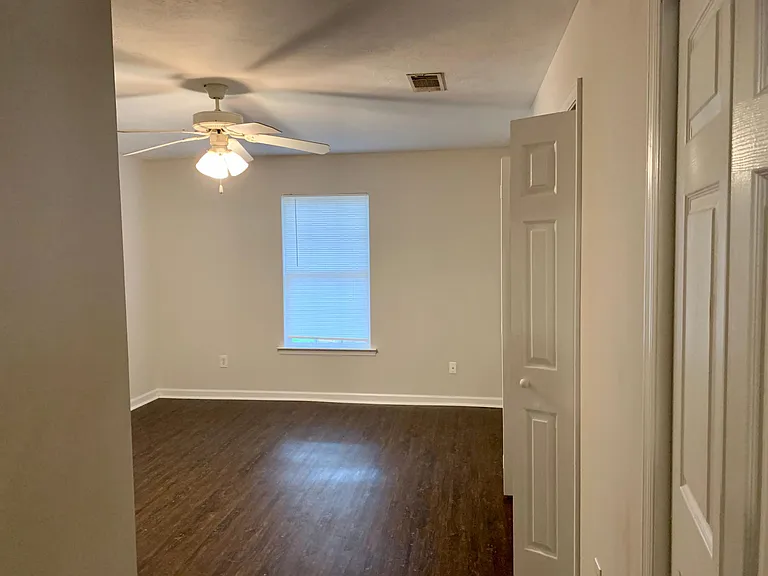 4467 Belair Dr #2 — Photo 11