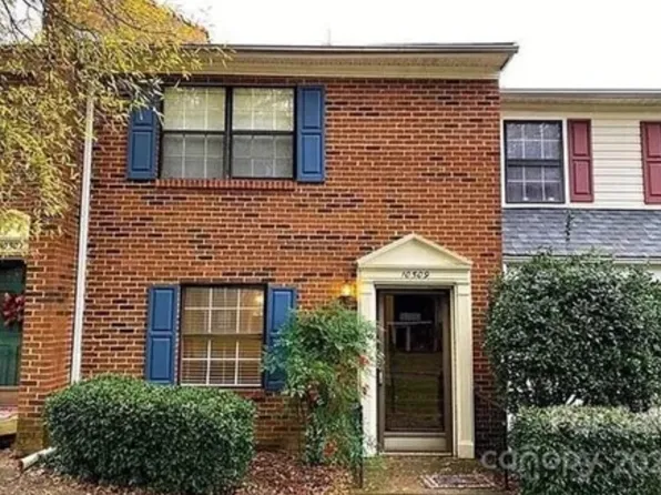 10509 Osprey Dr, Charlotte, NC 28226