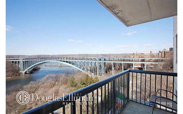 Sold by Douglas Elliman | media 29