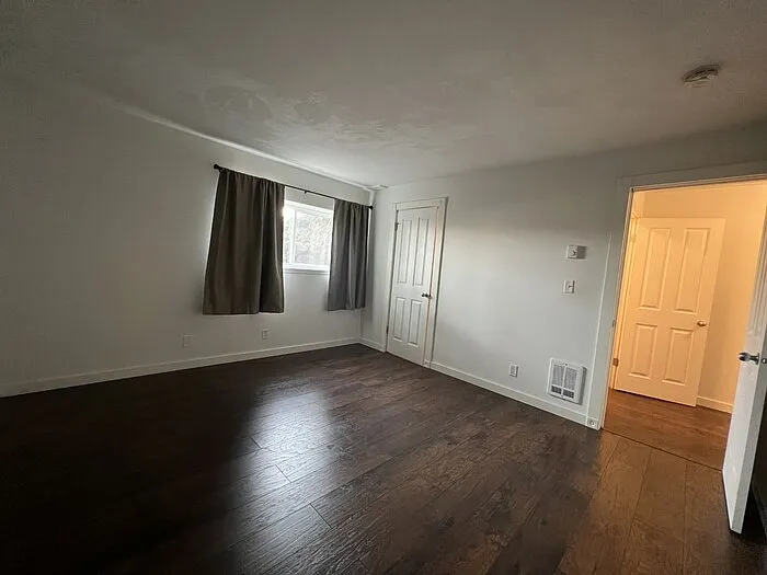1425 S Puget Dr #I1 — Photo 4