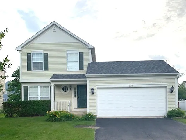 2613 Discovery Dr photo 1