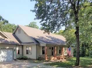 5776 S Chapel Rd, Carthage, MO 64836