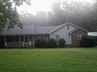 2912 Myracle Town Rd, Darden, TN 38328