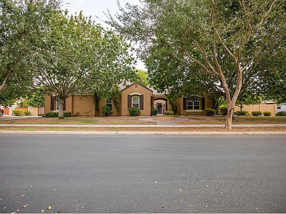 2nd image of 2861 E Vaughn Ct