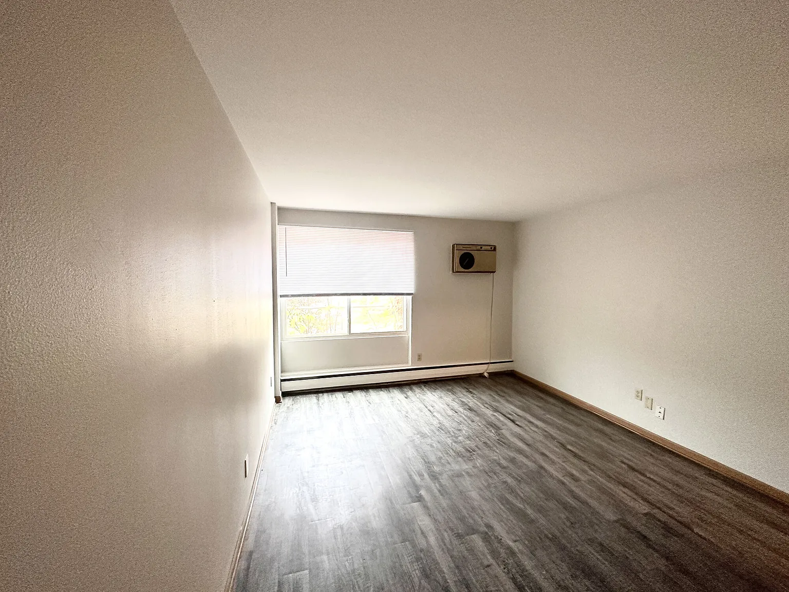 Milwood Apartments — Photo 2