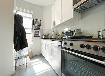 Rented by (Legacy) NY Quality Living Uptown