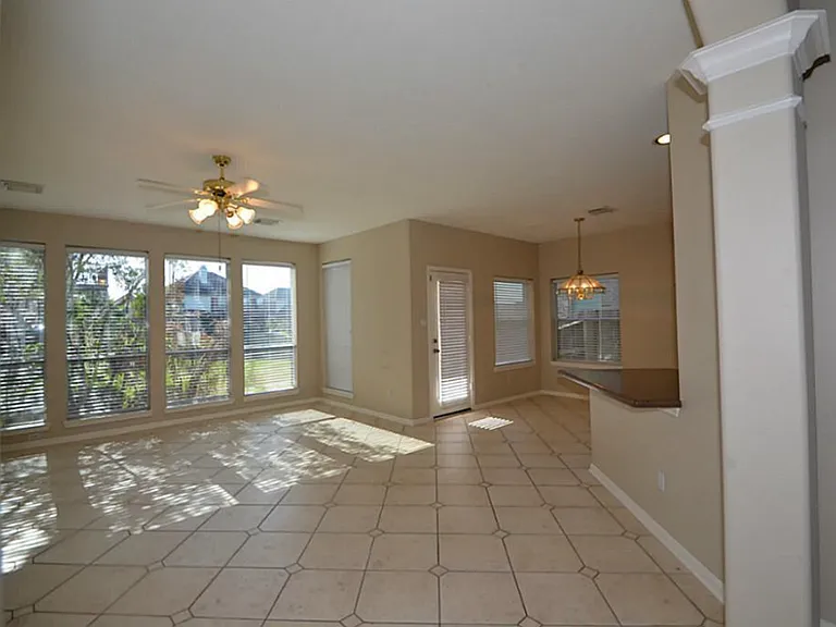 14207 Cairns Ct — Photo 16