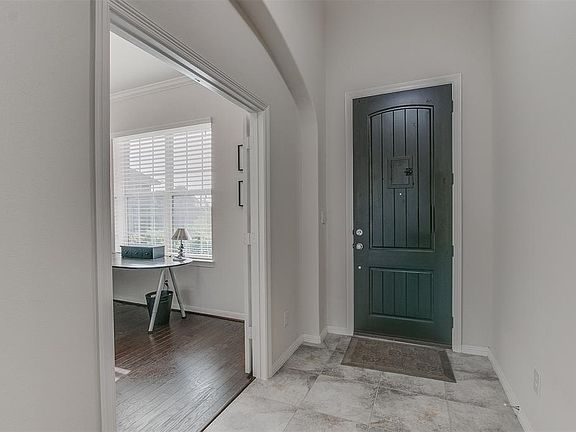 5th image of 6207 Eden Prairie Dr
