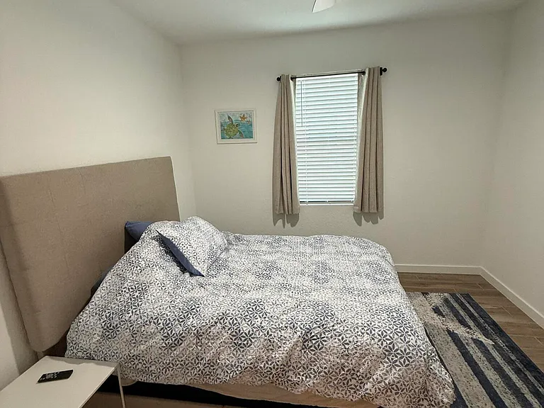 1653 NE Ocean Dunes Dr — Photo 3