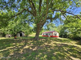 5383 Cowan Ridge Rd, Powell, MO 65730