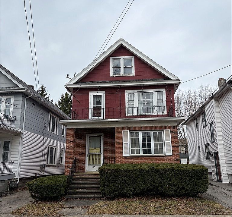 1st image of 36 Edgewood Ave