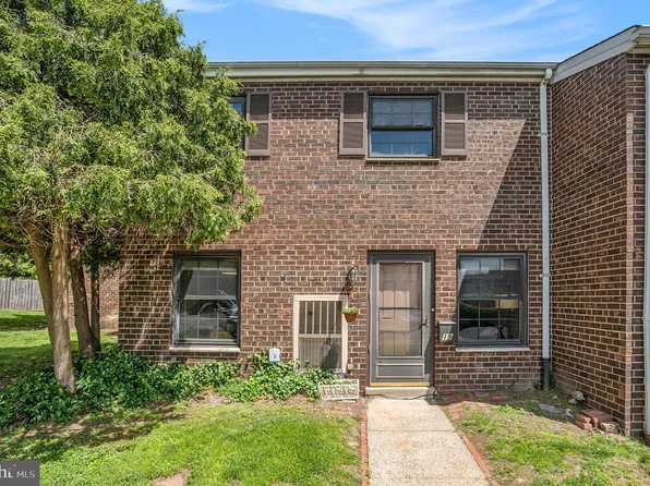 7015 Ridge Ave APT 19, Philadelphia, PA 19128