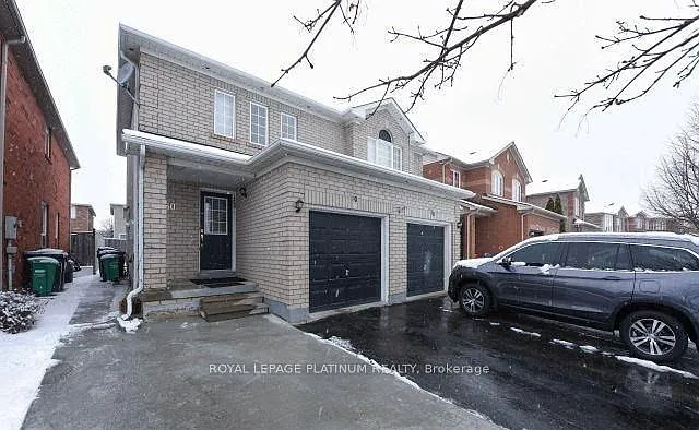 4 bed, $2,899 — Photo 1