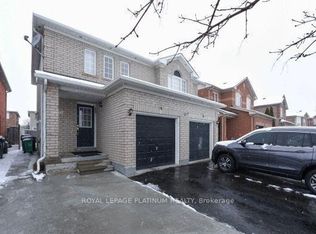 80 Lake Louise Dr, Brampton, ON L6X4Y6