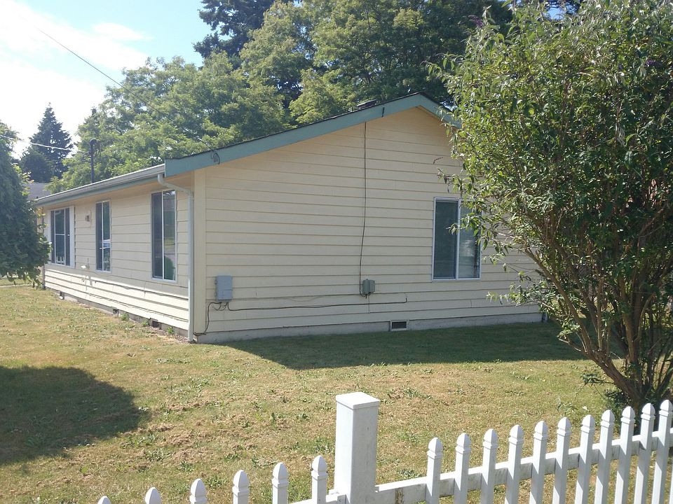 2nd image of 8701 17th Ave NW