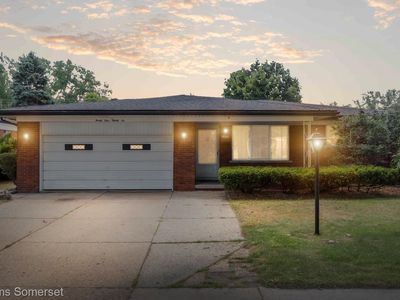 2426 Antonia Ln, Warren, MI, 48091