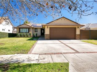 6452 Penfield Ave, Woodland Hills, CA 91367