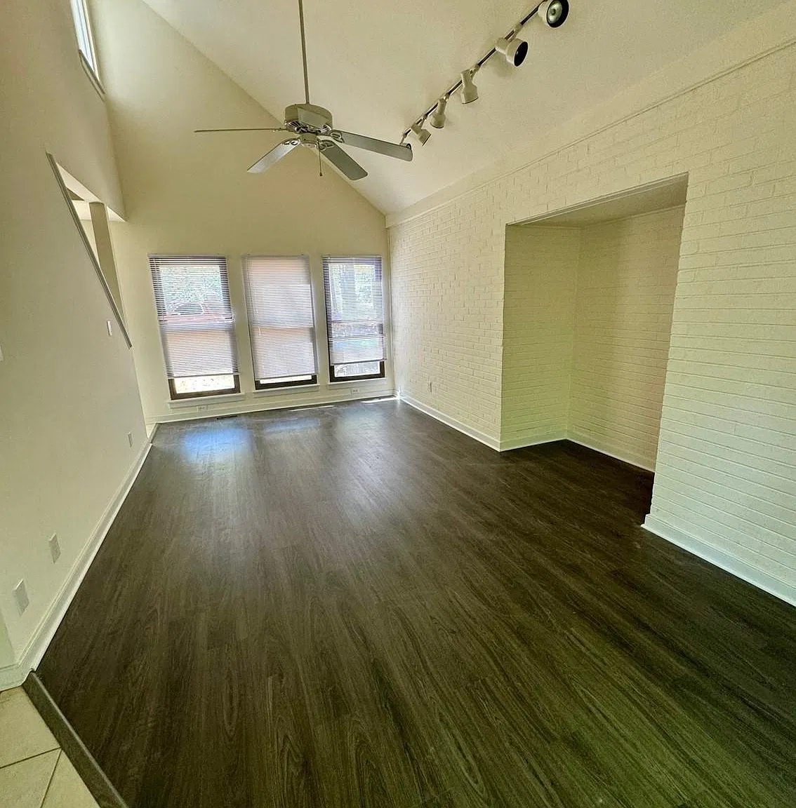8506 Scottingham Ct — Photo 4