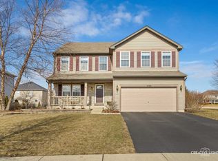 1090 Griffith Ave, Elburn, IL 60119