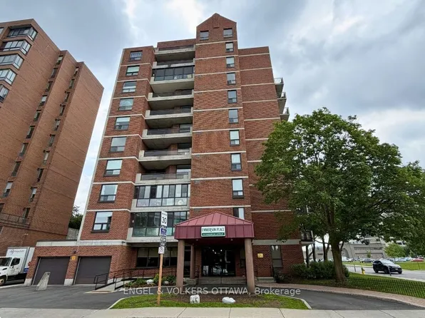 50 Emmerson Ave #503, Ottawa, ON K1Y 4P7