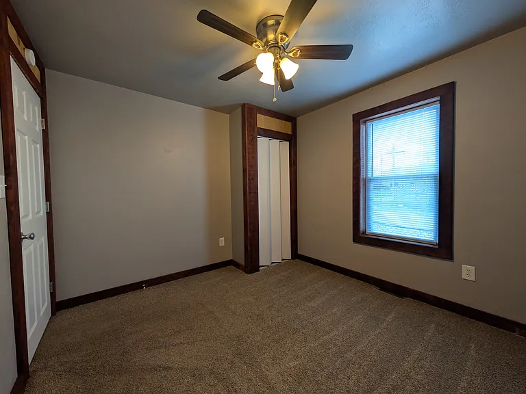 56 Franklin Ave #A — Photo 12