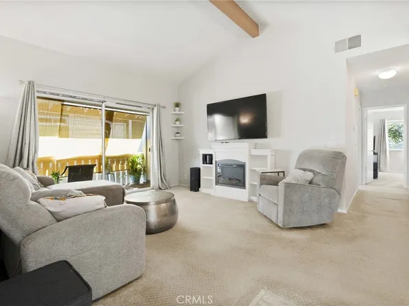 27646 Susan Beth Way Unit L, Santa Clarita, CA 91350