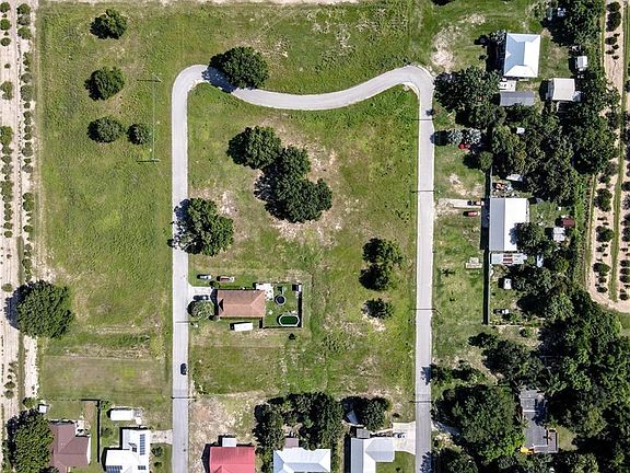 4th image of 600 S Palmdale Ave