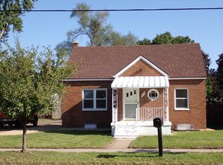814 W Lusher Ave, Elkhart, IN 46517