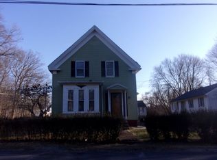 3 Hammond St, Brockton, MA 02301