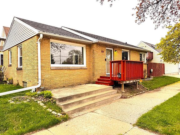 2nd image of 205 W Morgan AVENUE