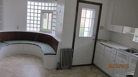 4th image of 17424B Virginia Ave