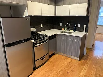 Rented by Premier Metro Realty Corp