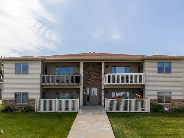 991 Santa Fe Ave Unit 1, Bismarck, ND 58504