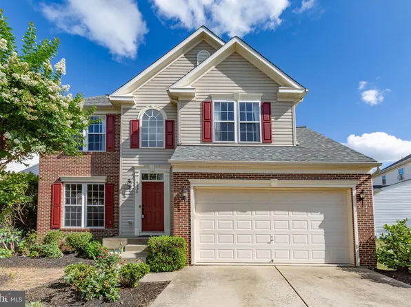 9330 Birch Cliff Dr, Fredericksburg, VA 22407