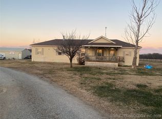 9635 N 3990th Rd, Dewey, OK 74029