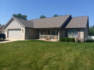 1119 S Johanson Rd, Peoria, IL 61607