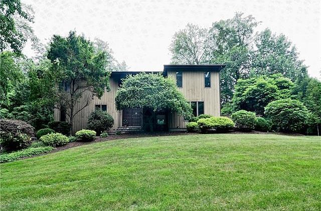 Front View professionally landscaped