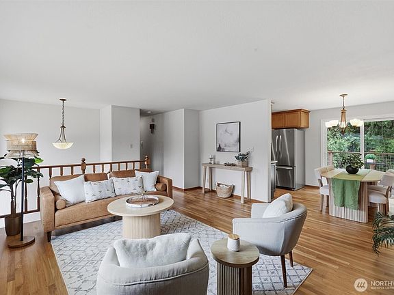 5th image of 22703 38th Avenue W