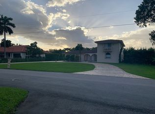 420 SW 125th Ave, Miami, FL 33184