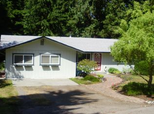 40 Blueberry Pl, Sequim, WA 98382