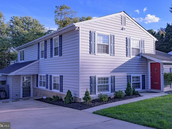 1051 Marleigh Cir, Baltimore, MD 21204