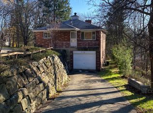 126 E Fairview Ave, Pittsburgh, PA 15237
