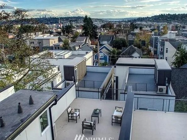 2351 NW 65th St, Seattle, WA 98117