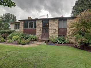 3980 N Freeman Rd, Orchard Park, NY 14127