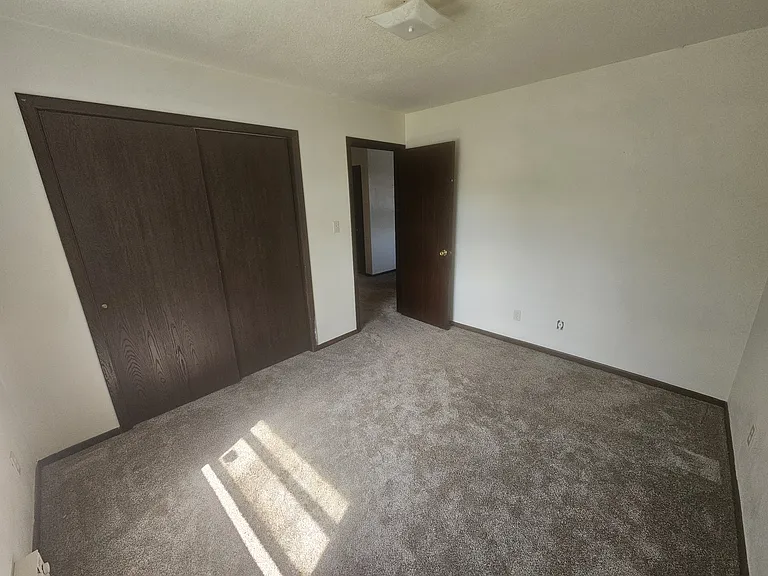 425 S Thayer Ave #101 — Photo 10