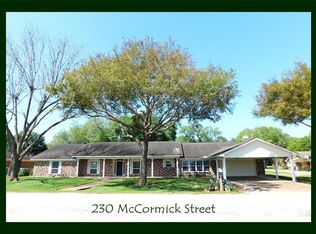 230 McCormick St, Columbus, TX 78934