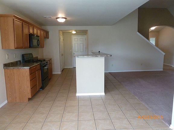 4th image of 20526 E 35th St S