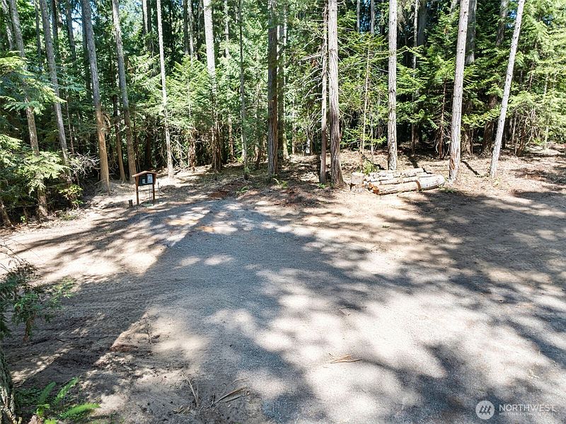 2nd image of 14925 Olympic View Loop Road NW