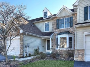 27 Patriot Hill Dr, Basking Ridge, NJ 07920