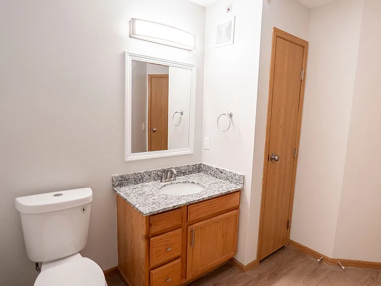 Ashwood Birchwood Apartments — Photo 20